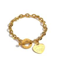 Women's Stainless Steel Heart Engraved Titanium Chain Bracelet With T-Bar Clasp, Suitable For Daily Wear And Date Night As A Gift - T-bar Bracelet - View 6