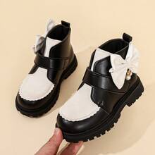 1 Pair Girls' Ankle Boots, Black And White Color Block, Scalloped Edge Stitching, White Bow With Pearl Pendant, Wide Hook And Loop Strap, Thick Textured Sole, Children's Boots, Suitable For Autumn/Winter, Daily, School, Party, Holiday Performance - Black and White - View 4