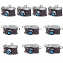 2/10pcs Gantungan Kunci Kamera Mini Vintage Resin Retro untuk Pembuatan Perhiasan DIY Gelang Kalung Anting Gantungan Kunci Tema Perjalanan - Coklat - View 7