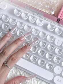 36 buah Stiker Tutup Tombol Keyboard Kristal Bening Lucu untuk Anak Perempuan, Alat Bantu Mengetik untuk Kuku Panjang, Pelindung Kuku Timbul 3D Perekat Sendiri, Dekorasi Keyboard Kantor DIY (Ramah Kuku & Tidak Merusak) - View 3