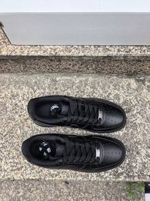 Men Sneakers - 黑色 - 查看 10