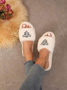 NOBLEARL 1 Pair Women's Fashionable Autumn/Winter Cute White Insect Bee Design Fuzzy Slippers - White - View 2