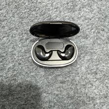 Earbud Nirkabel dengan Indikator Baterai LED, Kontrol Tombol, Kotak Pengisian Daya Ringkas, Pas dan Nyaman, Suara Stereo, Cocok untuk Olahraga, Perjalanan, Kerja, dan Acara Lainnya, Unisex, Baterai 150mAh Terintegrasi - View 13