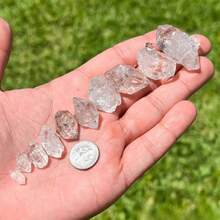 1pc Random Natural Herkimer Quartz Crystal - Hexagonal Prism Skeleton Crystal With Rainbow Color Change, Polished Spiritual Stone For Jewelry Making, Home Decor, Bohemian Style Crystal Pendant, Unisex - Multicolor - View 2