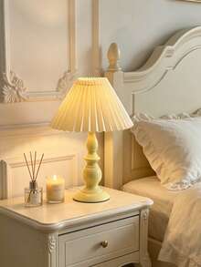 1pc USB Powered Vintage French Fabric Table Lamp, Modern Ins Style Retro Innovative Minimalist Bedroom Bedside Nightstand Atmosphere Lighting, B&B Living Room Study Room Decor Desk Lamp - Yellow - View 7
