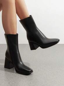 Women Ankle Boots & Booties - Black - View 4