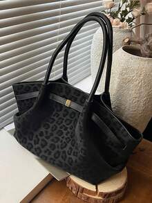 Leopard Print With Subtle Pattern And Metal Buckle Accents, Large Capacity For Multiple Personal Items, Suitable For Commuting, Shopping, Short Trips, Elegant And Fashionable Shoulder Bag - Black - View 6