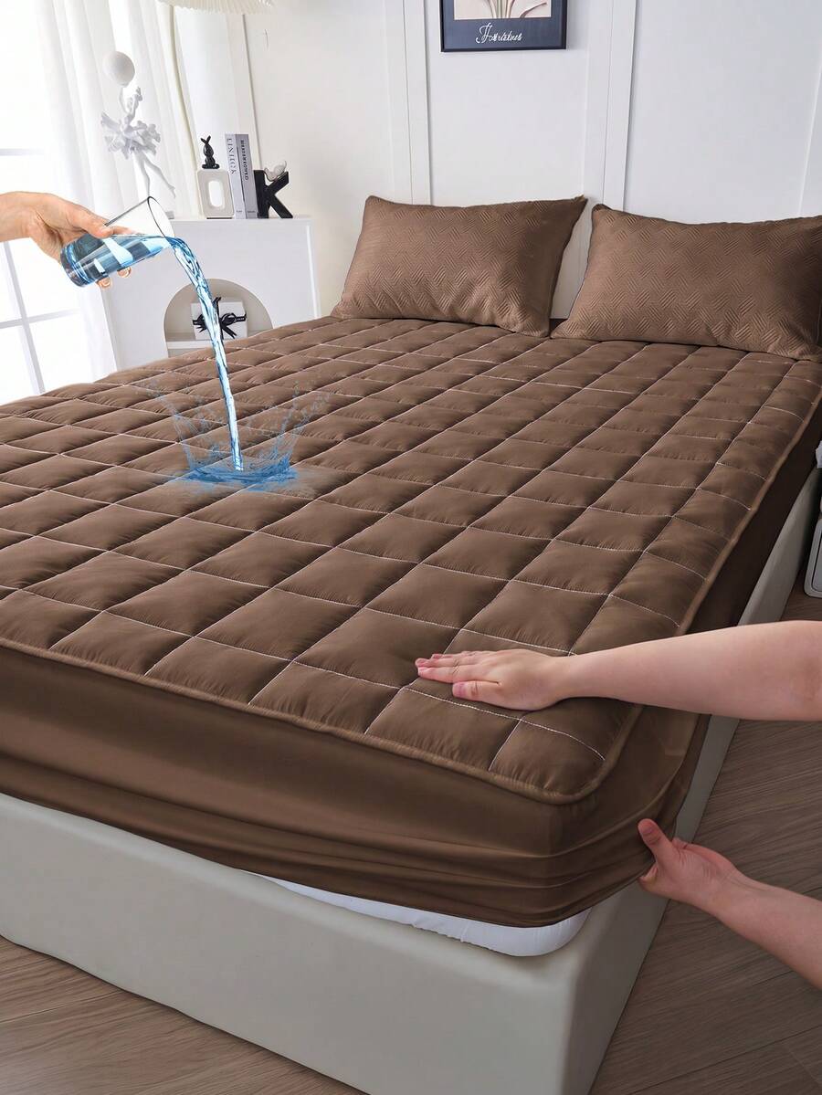 1pc Waterproof Fitted Sheet, Comfortable Mattress Protector, Brown Mattress Cover, Room Decor, Skin-Friendly & Breathable, Suitable For Twin/Full/Queen/King Bed, All Season, Machine Washable, Dorm Bedding, Back To School
