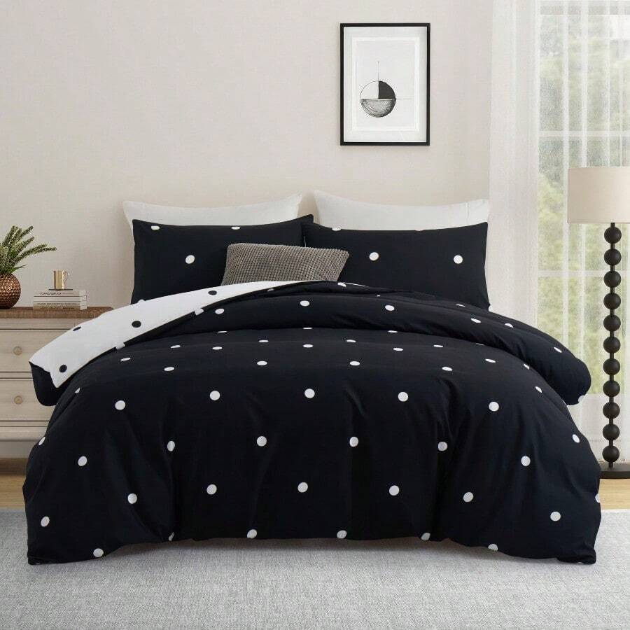 Soft Brushed Microfiber Duvet Bedding Set Wave Pattern For Household Bedroom - Black and White Dotted - View 1