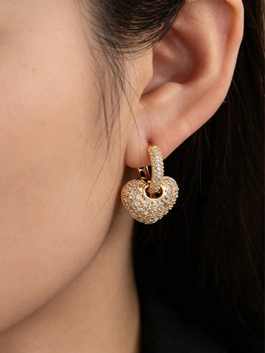 1 Pair Personalized Heart-Shaped Hoop Earrings, Exaggerated European & American Style, Elegant Elegant Earrings With High-End Feel - Gold - View 1