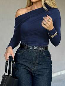 Unadoll Women Fall‑Winter Navy Asymmetrical Slant‑Shoulder Long‑Sleeve Ruched Crop Top, Fitted Basic Tee For Back To School, Daily & Going Out - Navy Blue - View 5