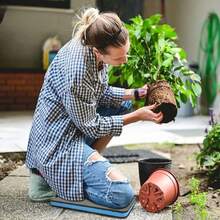 Papan Lutut untuk Berkebun dan Perbaikan Ubin Lantai - Matras Berkualitas Tinggi, Ringan, dan Nyaman, Cocok untuk Berkebun, Perbaikan Ubin Lantai, dan Perawatan Mobil - Berbagai gaya - View 1