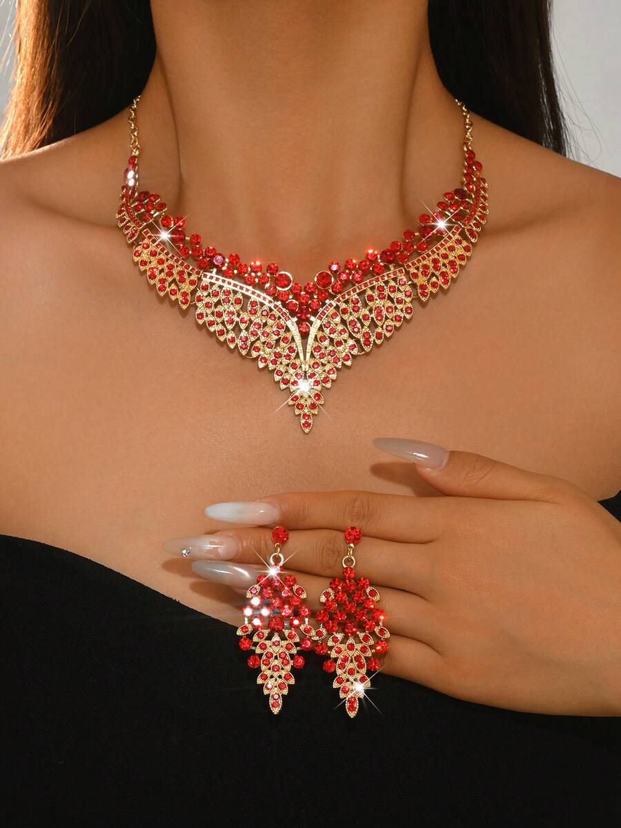 Vintage Palace Style Hollow Leaf V-Shaped Necklace And Earrings 2 Pieces Set, Luxurious Jewelry Set For Wedding Dress, Evening Gown - 1386 - View 1