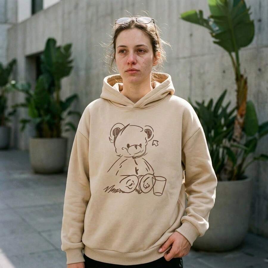 Women Sweatshirts & Hoodies - 杏色 - 查看 1