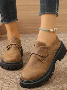 Sepatu Loafer Platform Wedges Wanita Warna Cokelat dengan Perekat Velcro, Desain Ujung Bulat, Sol Tebal, Gaya Kasual - Coklat - View 1