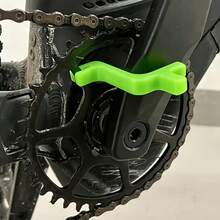 1pc Electric Bicycle Chain Tool, Suitable For Gen 4 Portable Electric Bicycle, Chain Maintenance Tool, Perfect For Chain Cleaning And Lubrication, Convenient And Easy To Use, Cycling Accessory - Multicolor - View 3