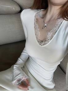 Autumn/Winter New Layering Sexy High Elasticity Dyed Lace Patchwork V-Neck Slimming White Base Layer Top For Women - White - View 2