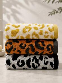 1pc/3pcs-Multi-Color Leopard Print Towel, Soft Absorbent Cotton Towel, Fashionable Leopard Pattern Face Towel, Quick Dry And Lint-Free, Home Bathroom Bath Towel, Vacation Swimming Sports Multi-Purpose Towel - Multicolor - View 6