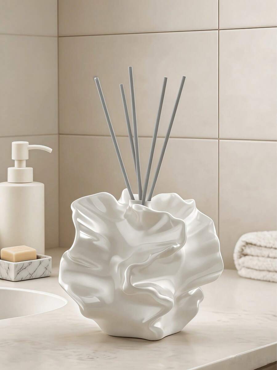 1pc Asymmetrical Pleated Wavy Design Flameless Aromatherapy Bottle, Black, White, Spotted Artistic Style Empty Fragrance Diffuser Vessel, Refillable Aromatherapy Container, Bedroom Living Room Kitchen Desktop Decor Ornament, Unique Home Fragrance Accessory, DIY Essential Oil Dispenser Vessel - Multicolor - View 1