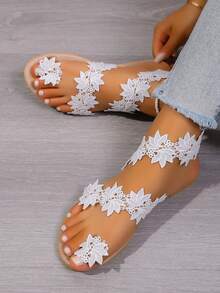 Women's Flat Sandals, Comfortable Soft Flat Sole, Romantic Lace Flower Decor, Suitable For Beach Vacation, Casual Outings - White - View 4