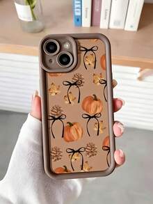 Phone Case: Fashionable Retro Autumn Pumpkin Pinecone Bow & Fallen Leaf Pattern Anti-Drop Protective Cover Compatible With IPhone 18/18Pro/18ProMax/17/17Pro/17ProMax/16/16Pro/16ProMax/15/14/13/12/11 Lens Protection, Protective Phone Case, Gift - Brown - View 5