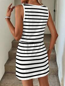 Black and White 2