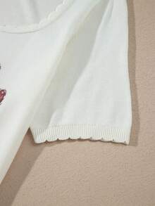 Acelitt Atasan Rajut Lengan Pendek Wanita dengan Kerah Persegi Berkerut dan Motif Bunga Jacquard untuk Liburan Musim Panas - MultiWarna - View 7