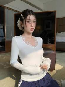 Autumn/Winter New Layering Sexy High Elasticity Dyed Lace Patchwork V-Neck Slimming White Base Layer Top For Women - White - View 5