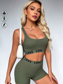 Runway Rest Women Green Wireless Seamless Sports Bra & Panty Set - Multicolor - View 1