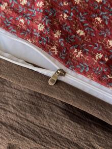 3-Piece Hollow Lace Duvet Cover Set, Soft And Comfortable Bedroom Bedding, Lace Design With Cute Floral Pattern, Breathable And Soft All-Season Bedding Set, Includes 1 Duvet Cover And 2 Pillowcases, No Fillers, Suitable For Dorm, Bedroom And Home Use, Multiple Size Options - Burgundy - View 9