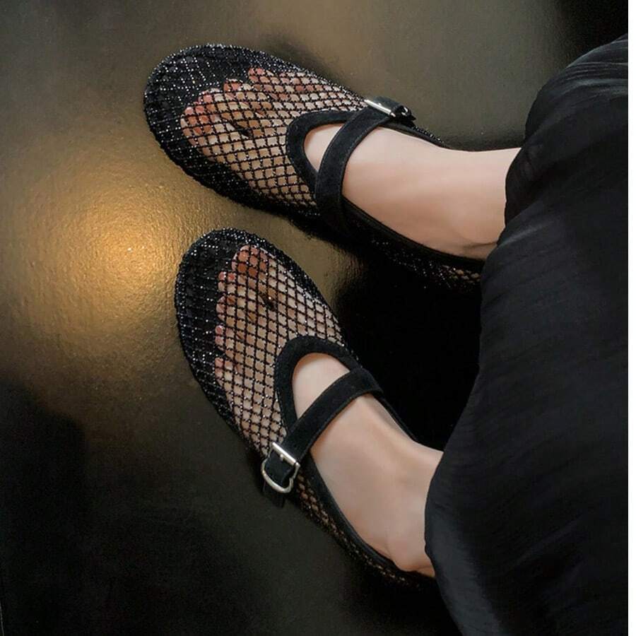 Sepatu Mary Jane Datar Jala Berongga untuk Wanita, Bernapas, Tidak Pengap, Gaya Musim Panas Terbaru, Dihiasi Rhinestone, Sepatu Balet dengan Satu Tali, Sandal Tertutup, Sepatu Jala - Hitam - View 1