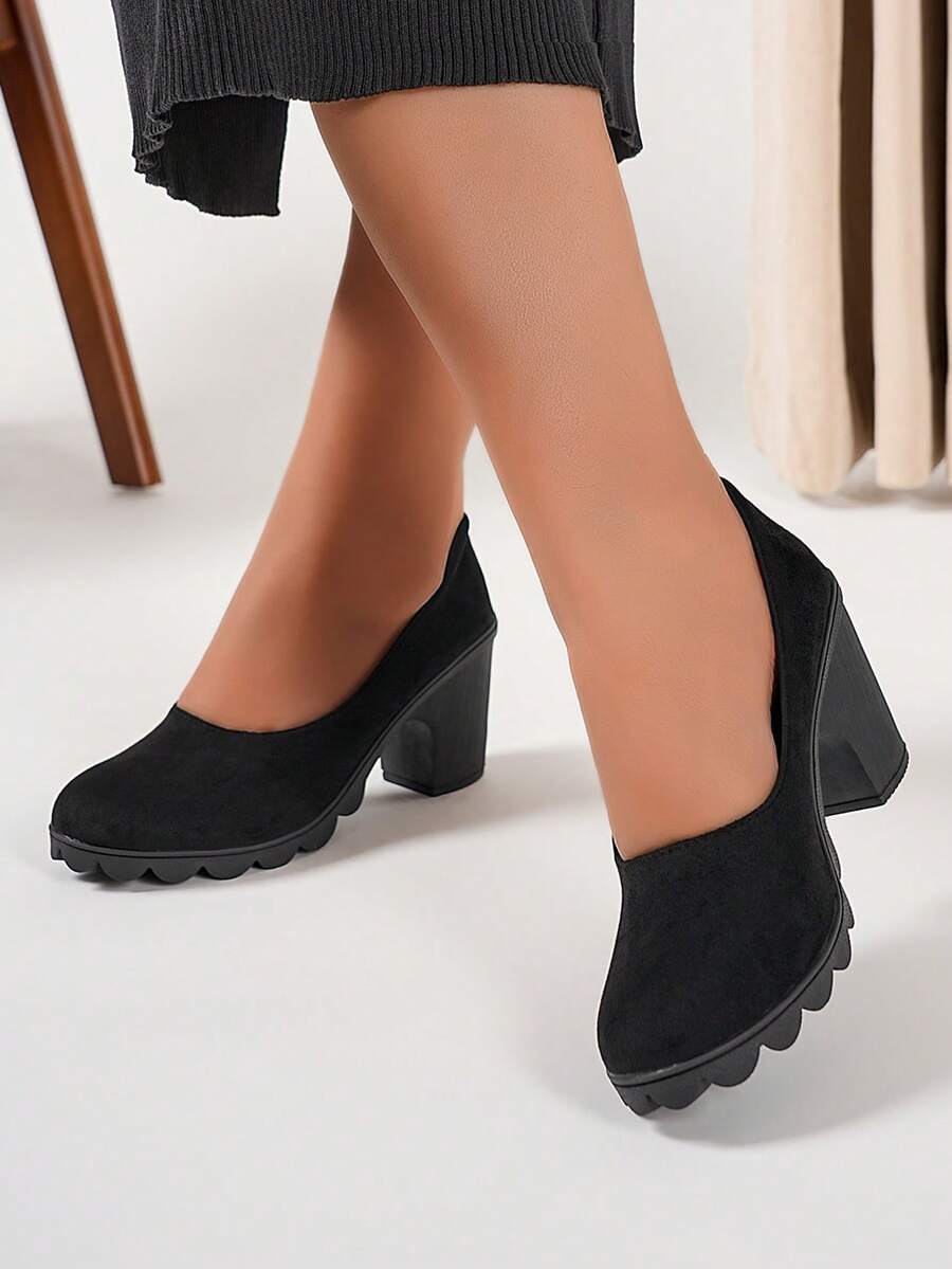 Women's Solid Color High Heel Round Toe Pumps, Low-Top Classic High Heels - Black - View 1