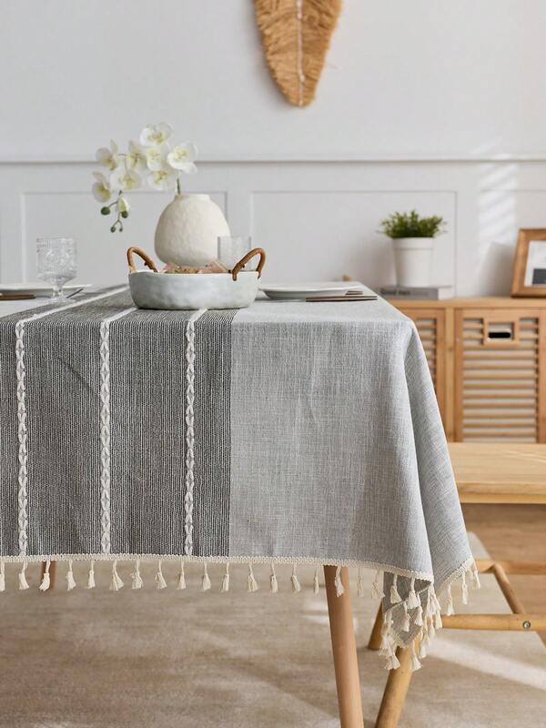 1 pieza Mantel a rayas gris y marrón con borlas, estilo bohemio granja campestre, tela de poliéster, impermeable y reutilizable, cubierta de mesa rectangular, a prueba de polvo, decorativo para mesa de comedor, adecuado para cena diaria, cafetería, fiesta de vacaciones, decoración de mesa de verano y otoño