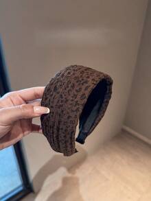 1pc Vintage Leopard Print Non-Slip Headband, Vintage Geometric Pattern Headband, Women's Fashion Hair Accessory - Multicolor - View 5