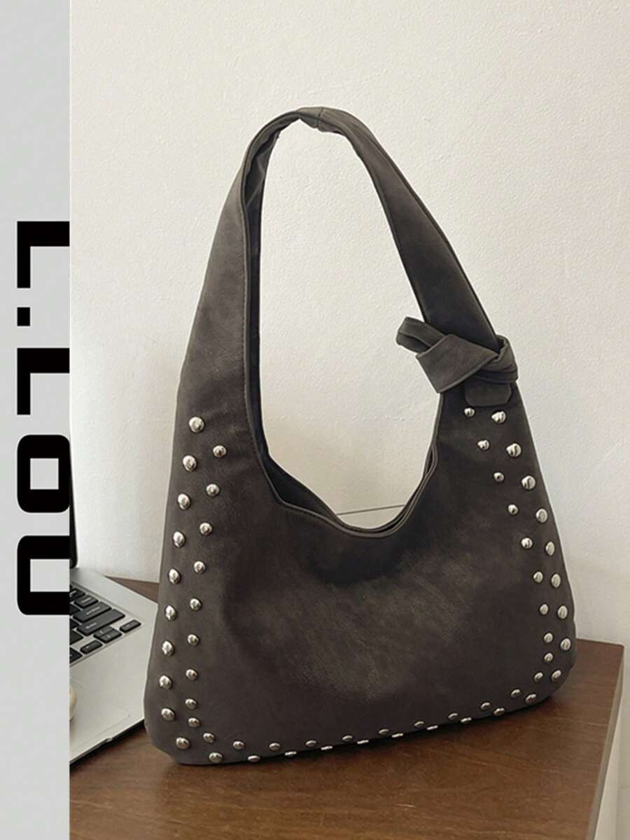 2026 Autumn Fashion New Personalized Rivet Motorcycle Style Large Capacity European & American Vintage Shoulder Underarm Bag