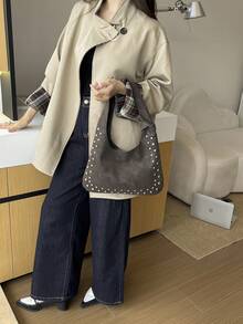 2026 Autumn Fashion New Personalized Rivet Motorcycle Style Large Capacity European & American Vintage Shoulder Underarm Bag - Coffee - View 4