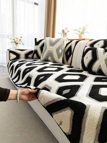SANMOSPIN 1PC Solid Color Plush Sofa Cover - Modern Non-Slip Warm Sofa Protector, Soft Cotton Plush Material Sofa Pad, Suitable For 1-4 Seater Sofas - Machine Washable Polyester Home Decor - Black - View 3