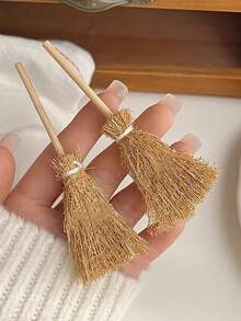 Halloween Mini Witch Hat & Fun Creative Realistic Broom Hair Clip (2pcs Set) - Cute Side Bangs Hair Clip/Headpiece; Suitable For Cosplay, Holiday Decor And Photo Props; Ideal Choice For Party, Portrait Photography And Holiday Gifts - Multicolor - View 5