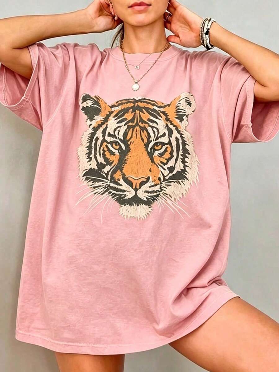 Vintage Tiger Tee - Retro Animal T-Shirt, 90s Animal Gift For Tiger Lover, Wild Cat Shirt, JungleTiger Graphic Tee220G Heavyweight1830% CottonT-Shirt - 粉紅色2 - 查看 1