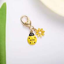 2 Pcs Assorted Colors Ladybug Flower Keychains, Zinc Alloy Enamel Bag Charms, Cute Insect‑Themed Pendants For Keys Backpack Decor - Multicolor - View 6
