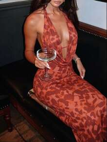Gaun Maxi Halter Jala Bunga Merah Colysmo, Gaun Pesta Malam Formal Bodycon Tanpa Punggung dengan Leher Kerah dan Belahan Belakang untuk Pernikahan dan Pesta Koktail untuk Wanita - Merah - View 4