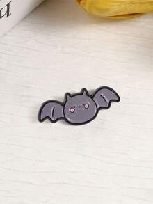 Cute Cartoon Bat Enamel Pin, Spooky‑Cute Halloween Lapel Brooch For Backpack Jacket - Dark Grey - View 8