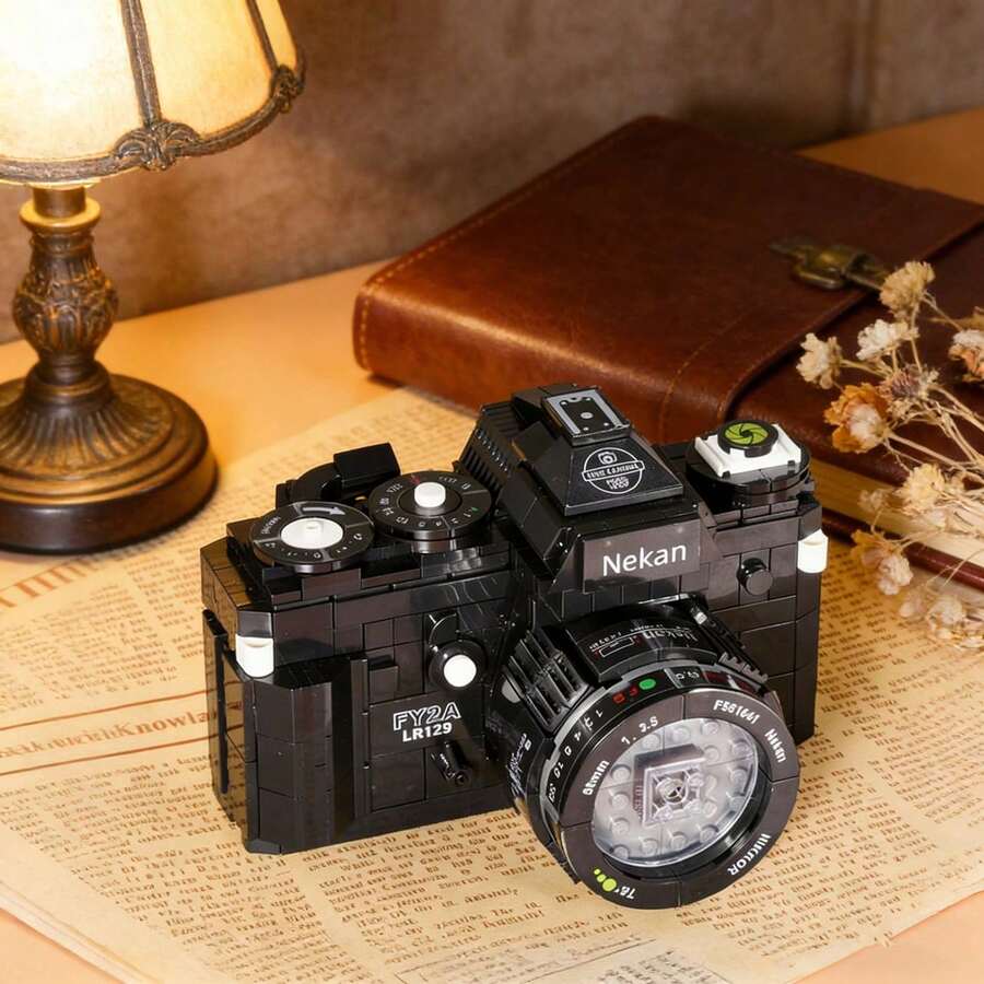 608pcs Mini Building Blocks Set, Stress Relief & Anxiety Relief Toy For Adults, Creative Camera Model Assembly Ornament, Perfect Birthday Gift, Exquisite Vintage Camera Style Blocks (Includes Stickers) - Multiple Colors - View 1