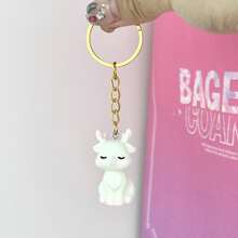 Cute Deer Shaped Keychain 3D Pink Deer Pendant Sweet Bag Charm Adorable Key Ring Accessory Suitable For Friends And Couples Matching Gift - Multicolor - View 2