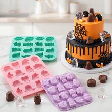 1pc 12 Cavity And 8-Cavity Halloween Cute Ghost Candy Silicone Molds, DIY Baking Chocolate Gummies Ice Pudding Molds, Used For Autumn Halloween Party Dessert Decoration - Multicolor - View 5