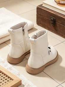 1 Pair Kids Soft Cute Cartoon Bear Decor Short Leather Boots, Easy On/Off Side Zipper Design, Suitable For Casual Outings, Parent-Child Matching, Autumn/Winter - Beige - View 8