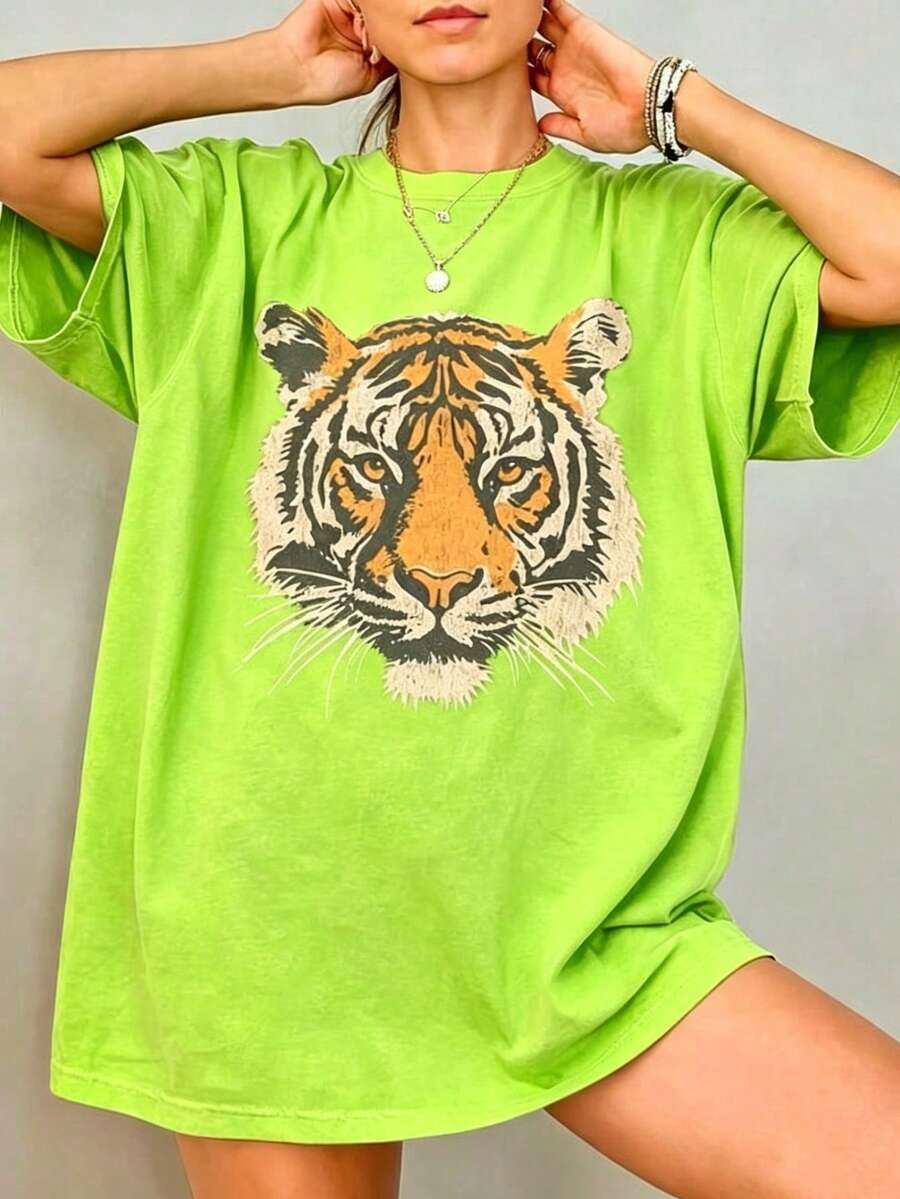 Vintage Tiger Tee - Retro Animal T-Shirt, 90s Animal Gift For Tiger Lover, Wild Cat Shirt, JungleTiger Graphic Tee220G Heavyweight1830% CottonT-Shirt - 螢光綠2 - 查看 1