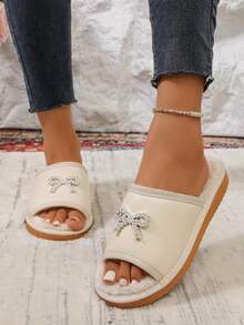 Light Luxury Girly Style Plush Slippers With Shiny Rhinestone Bow, Fluffy Plush Lining, Soft And Comfortable For Home, Hosting, And Outdoor Wear, Women's Slides - White - View 3