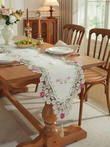1pc Handmade Embroidered Floral Hollow-Out Satin Fabric Table Runner, Luxury High-End Polyester Fiber Embroidered Table Runner, Suitable For Dining Table, Coffee Table, Sideboard, Shoe Cabinet, Buffet Cabinet, Daily Home Decor And Wedding Party Holiday - Multicolor - View 2