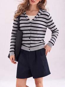 Jaket Kardigan Berkerudung Garis-Garis Klasik Wanita, Musim Gugur/Dingin - Grey - View 3